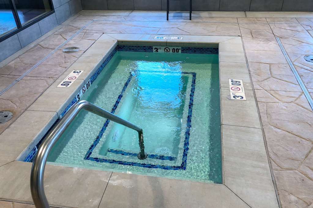 Comfort Suites Либерал Удобства фото